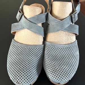 Korks Abloom Strappy Heeled Clog Size 9